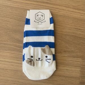 blue and white striped cat socks, NWT from Korea